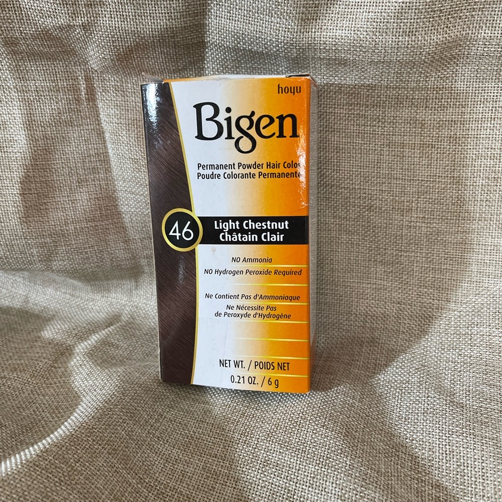 Bigen Permanent Powder Hair Color. #46 Light Chestnut. New in box